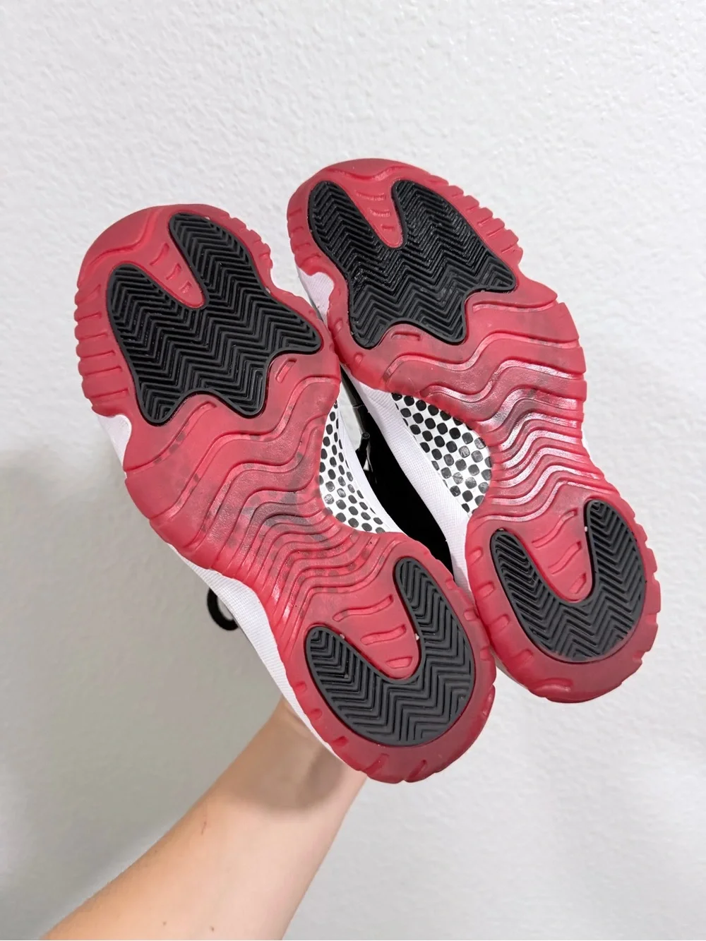 Jordan retro 11 bred